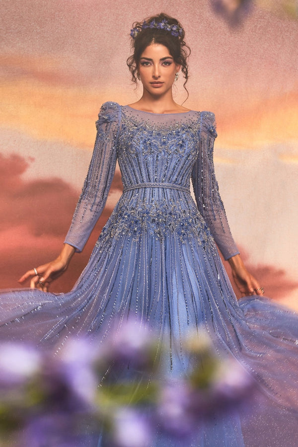 Vestido de gala Philippine, cuerpo completo